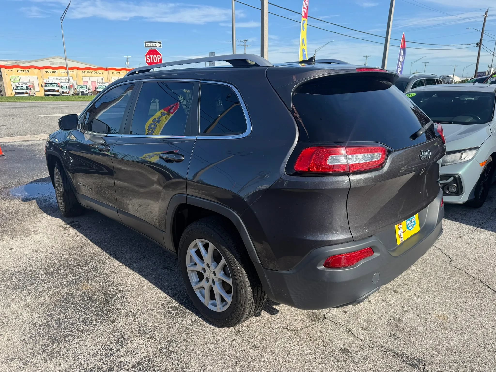 Used 2015 Jeep Cherokee Latitude FWD image 6
