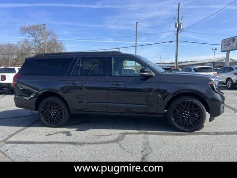New 2026 Ford Expedition Max Platinum image 8