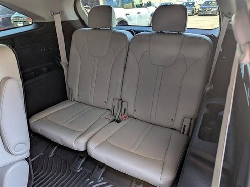 Used 2022 Kia Sorento SX image 28