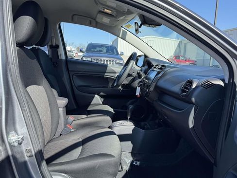 Used 2021 Mitsubishi Mirage LE image 15