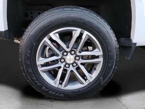 Certified 2022 Chevrolet Colorado W/T w/ Custom Special Edition image 26