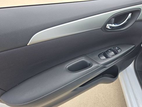 Used 2017 Nissan Sentra S FWD image 18