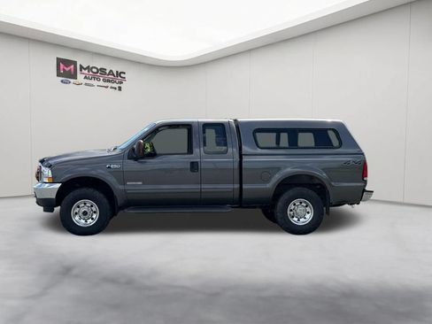 Used 2003 Ford F250 4x4 SuperCab Super Duty image 5
