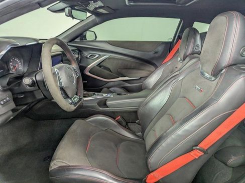 Used 2019 Chevrolet Camaro ZL1 image 16