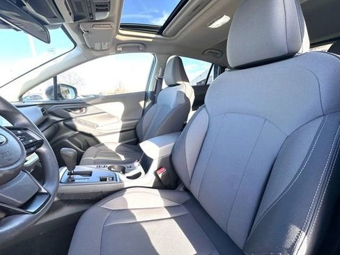 Used 2025 Subaru Crosstrek 2.0i Premium image 14
