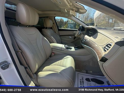 Used 2019 Mercedes-Benz S 560 Sedan image 32