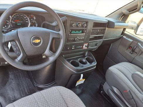 New 2025 Chevrolet Express 3500 w/ Power Convenience Package image 7