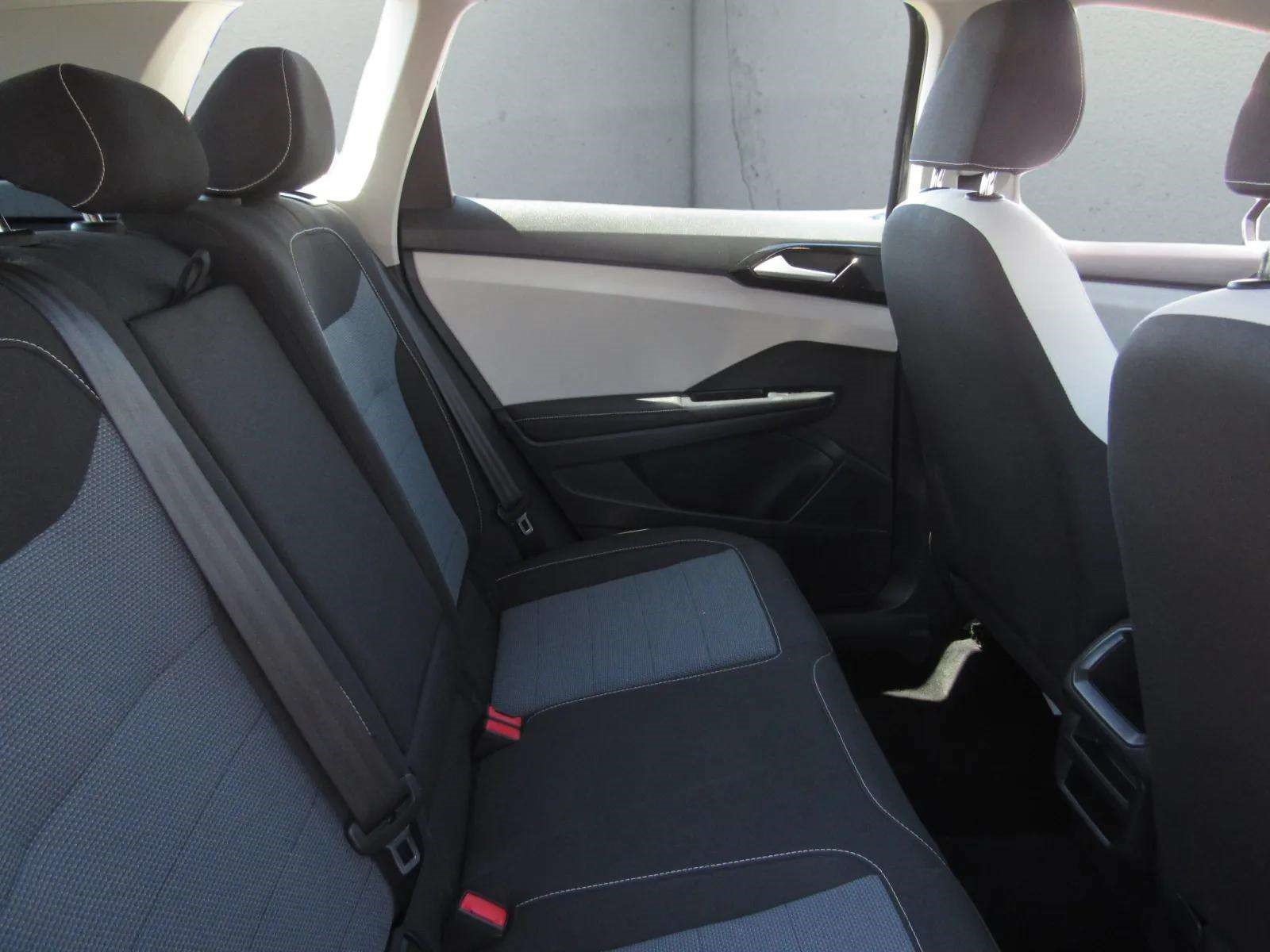 Used 2025 Volkswagen Taos S FWD image 11