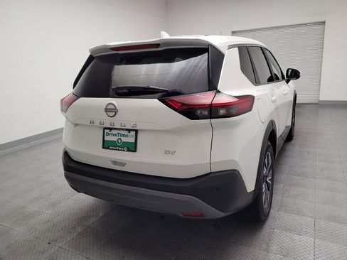 Used 2023 Nissan Rogue SV FWD image 7