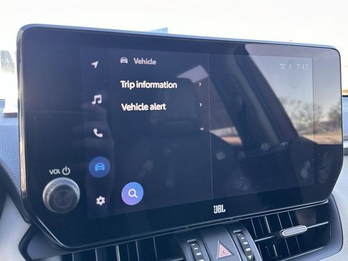 New 2025 Toyota RAV4 Limited image 31