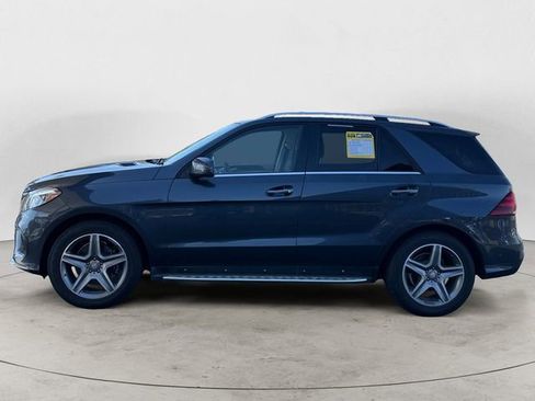 Used 2016 Mercedes-Benz GLE 400 4MATIC image 2