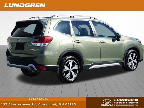 Used 2021 Subaru Forester Touring image 3