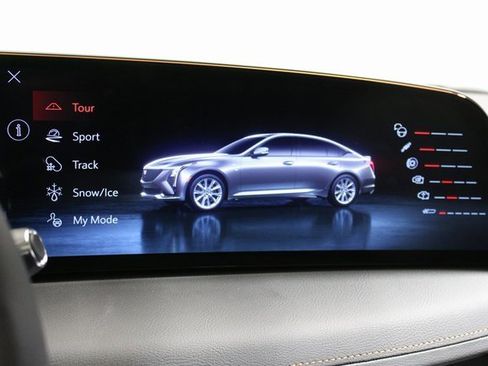 Used 2025 Cadillac CT5 V image 25