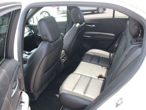 Used 2021 Cadillac XT4 Premium Luxury AWD/4WD image 26