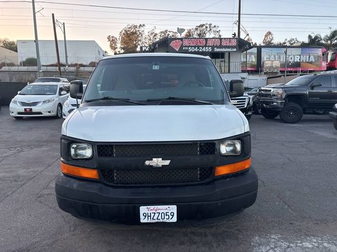 Used 2003 Chevrolet Express 1500 Passenger RWD image 3
