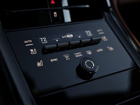 New 2026 Porsche Panamera 4 image 41