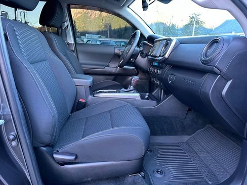 Used 2023 Toyota Tacoma 4x4 Double Cab w/ Trail Edition image 11