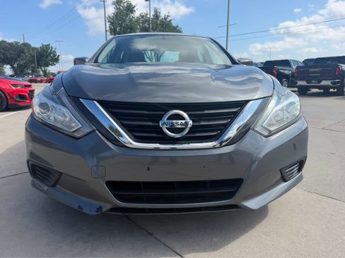 Used 2017 Nissan Altima 2.5 S w/ Power Driver Seat Package FWD image 6