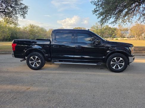 Used 2019 Ford F150 Lariat image 4