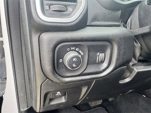 Used 2023 RAM 1500 Big Horn image 19