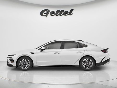 New 2026 Hyundai Sonata Limited FWD image 6