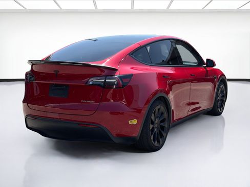 Used 2022 Tesla Model Y Performance AWD/4WD image 4