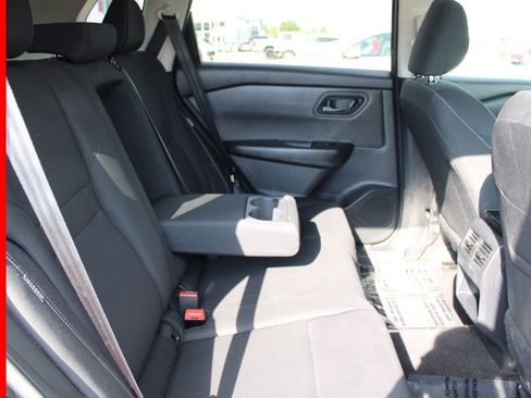 Certified 2024 Nissan Rogue S image 22