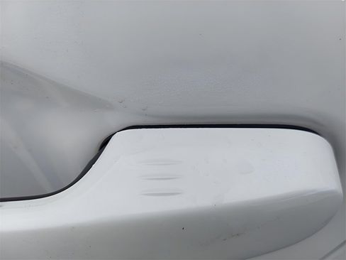 Used 2025 Honda Pilot EX-L image 16