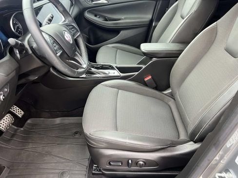 Used 2023 Buick Encore GX Select w/ Sport Touring Package FWD image 17