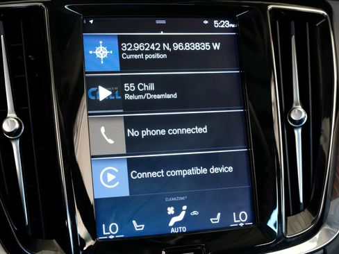 Used 2020 Volvo S60 T5 Momentum image 25