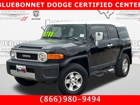 Used 2010 Toyota FJ Cruiser 4WD image 1