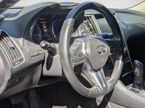 Used 2019 INFINITI Q50 Luxe image 3