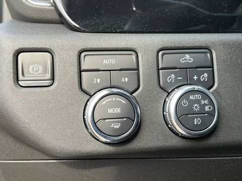 Certified 2023 GMC Sierra 1500 Elevation image 21