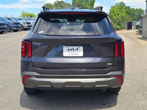 Certified 2025 Kia Sorento X-Line EX AWD/4WD image 19