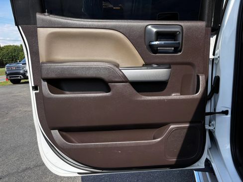 Used 2019 Chevrolet Silverado 2500 LTZ w/ Duramax Plus Package AWD/4WD image 22