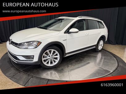 Used 2018 Volkswagen Golf Alltrack SE