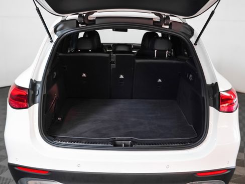 Certified 2023 Mercedes-Benz GLC 300 image 11