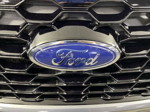 Used 2026 Ford Explorer ST-Line w/ ST-Line Street Pack image 32