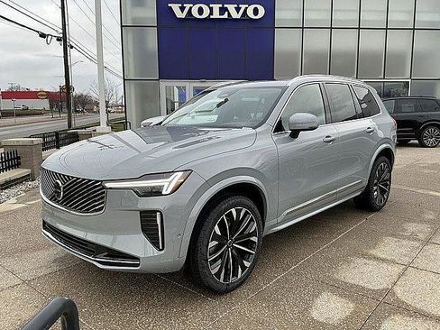 New 2026 Volvo XC90 B6 Ultra w/ Protection Package AWD/4WD image 3