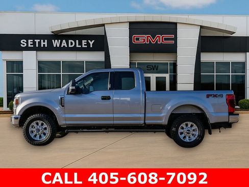 Used 2020 Ford F250 XLT w/ XLT Value Package AWD/4WD image 4