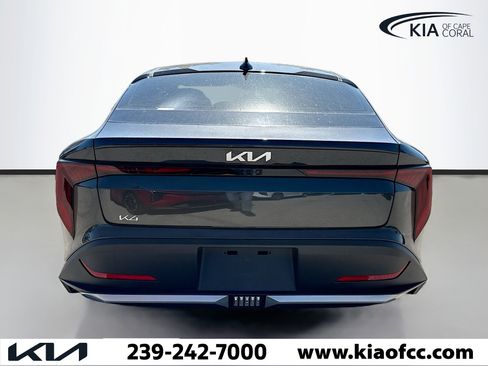 New 2025 Kia K4 EX image 4