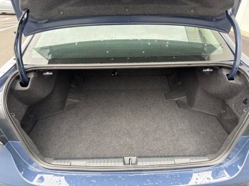 Used 2025 Subaru Legacy Premium AWD/4WD image 22