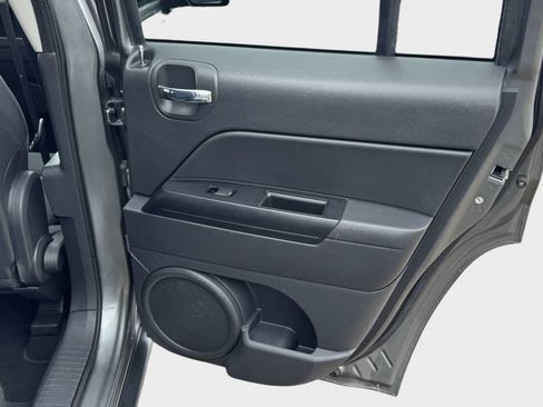 Used 2012 Jeep Patriot Latitude w/ Sun/Sound Group image 14