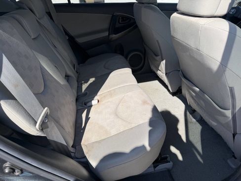 Used 2011 Toyota RAV4 4WD w/ Base L4 Extra Value Pkg image 19