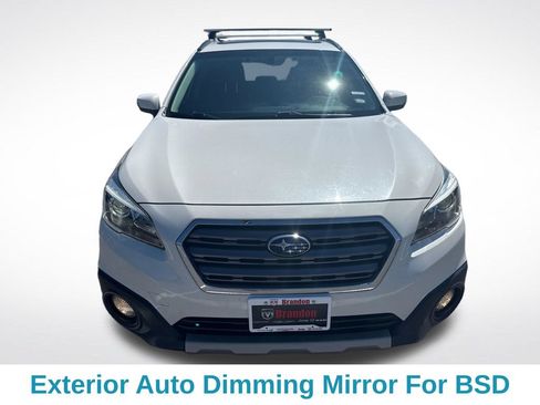 Used 2017 Subaru Outback 3.6R Touring w/ Popular Package #5A AWD/4WD image 9