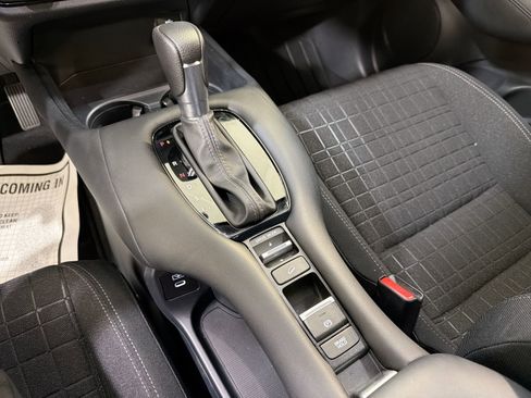 Used 2024 Honda HR-V LX image 20