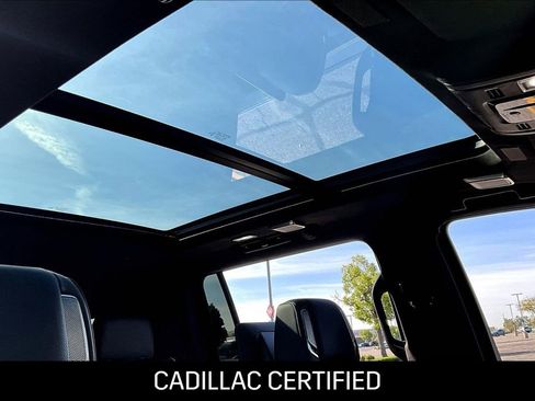 Used 2025 Cadillac Escalade ESV V w/ LPO, ONYX Package image 13