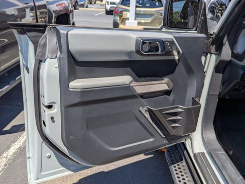 Used 2022 Ford Bronco Badlands AWD/4WD image 19