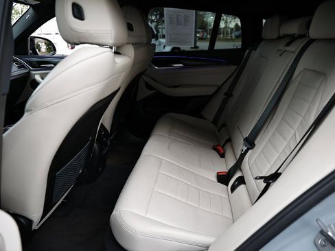 Used 2022 BMW X4 M40i w/ Premium Package image 24