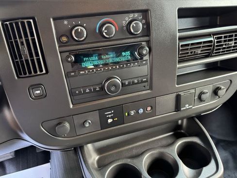 Used 2019 Chevrolet Express 2500 w/ Driver Convenience Package RWD image 16